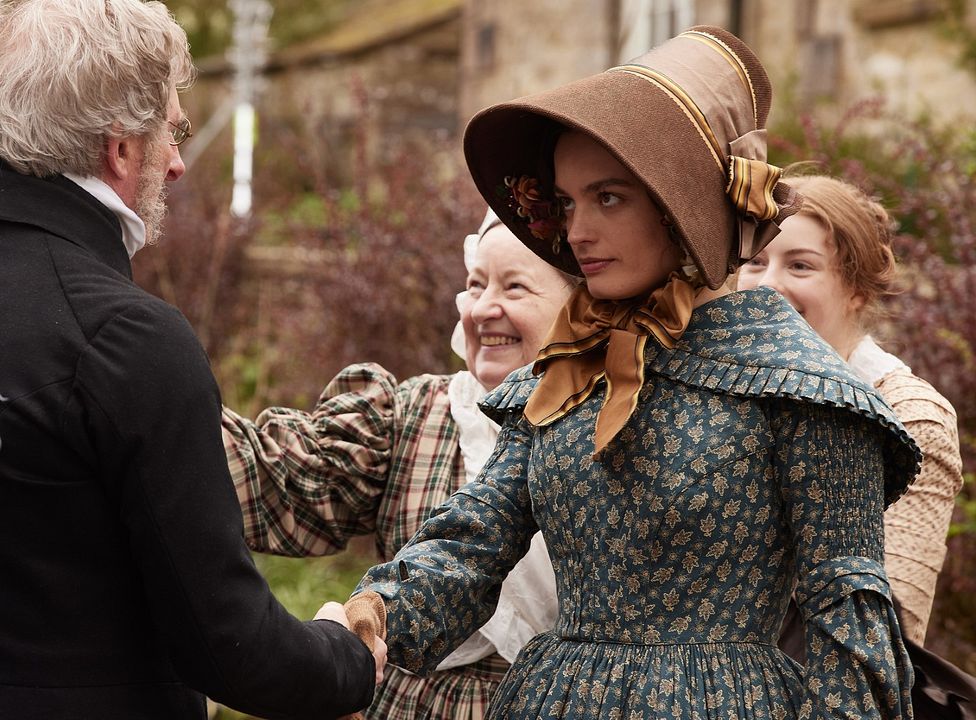 Emily : Foto Emma Mackey