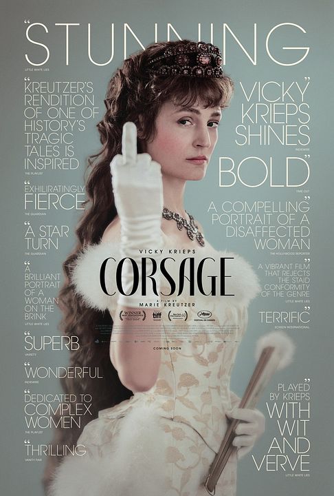 Corsage: La emperatriz rebelde : Póster