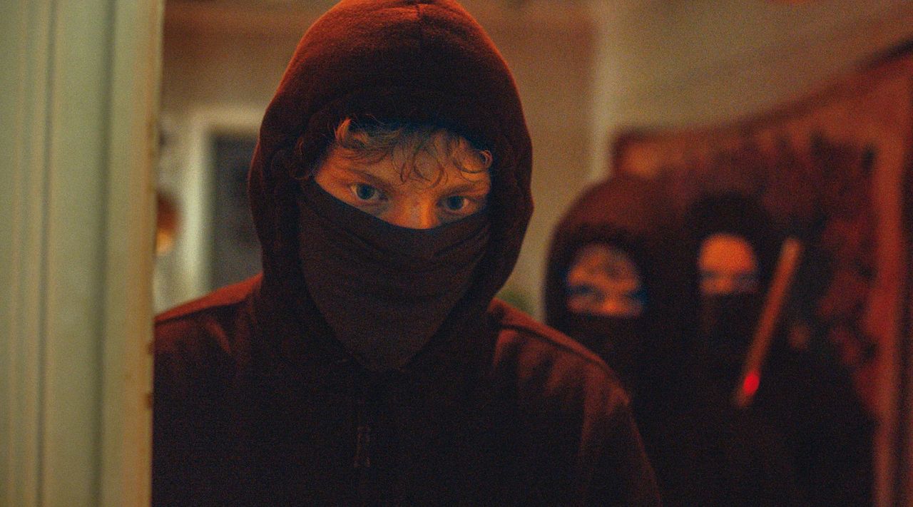 Beautiful Beings : Foto