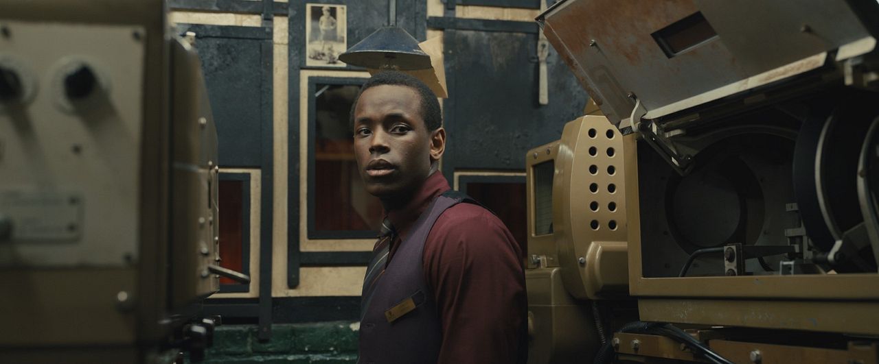 El imperio de la luz : Foto Micheal Ward