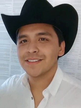 Póster Christian Nodal