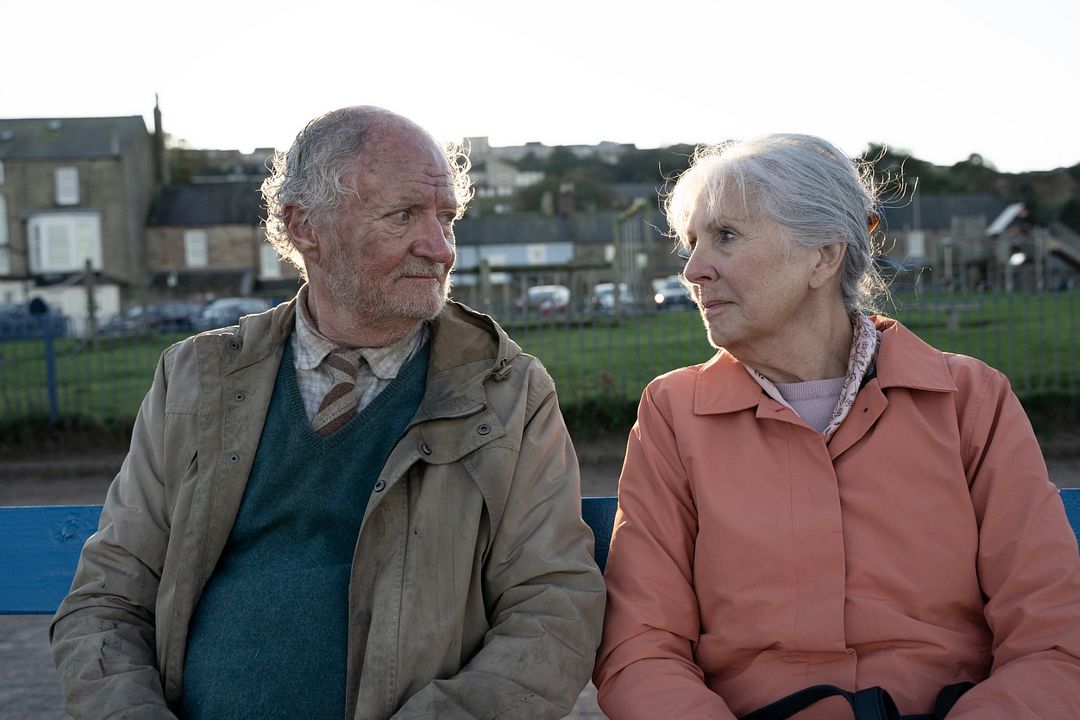 Foto Jim Broadbent, Penelope Wilton