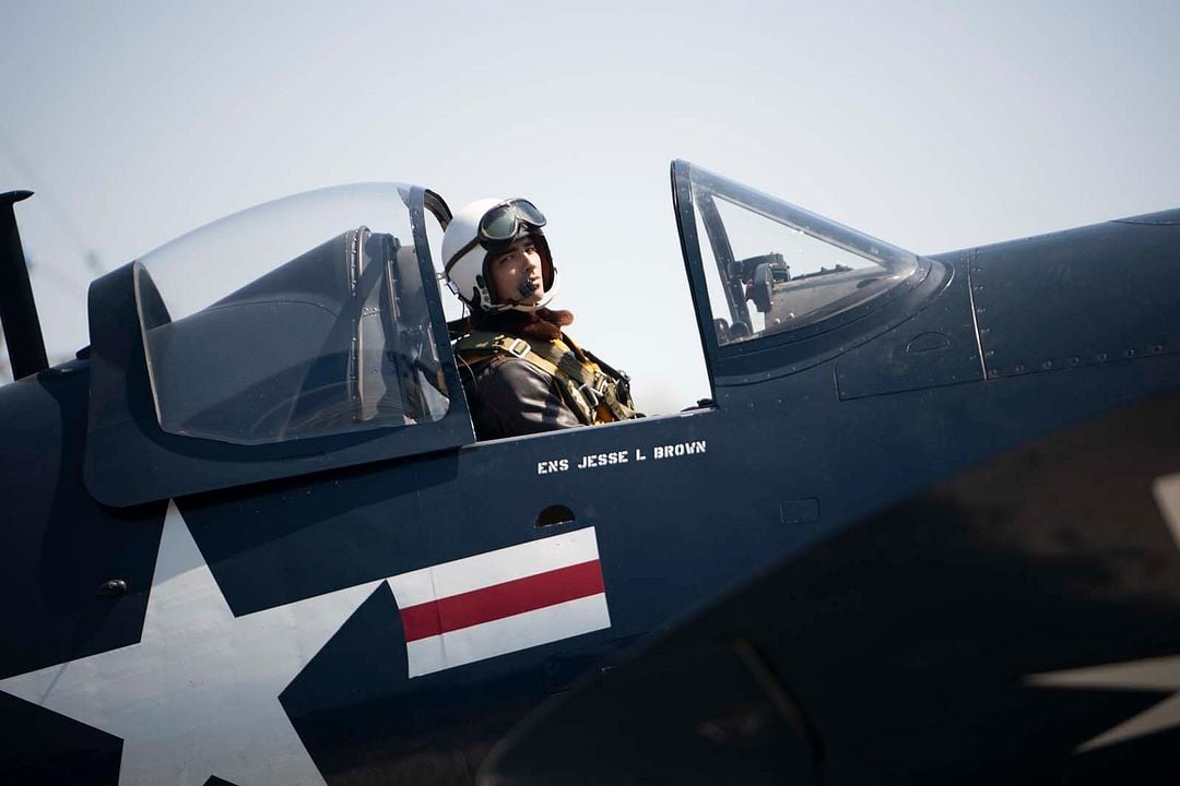 Historia de honor : Foto Glen Powell