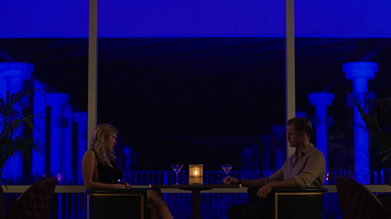 Muerte Infinita : Foto Mia Goth, Alexander Skarsgård