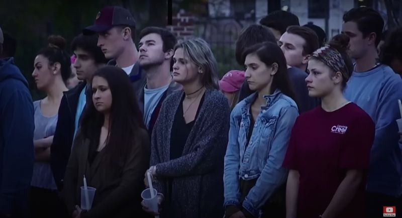 Asesinato en el campus : Foto