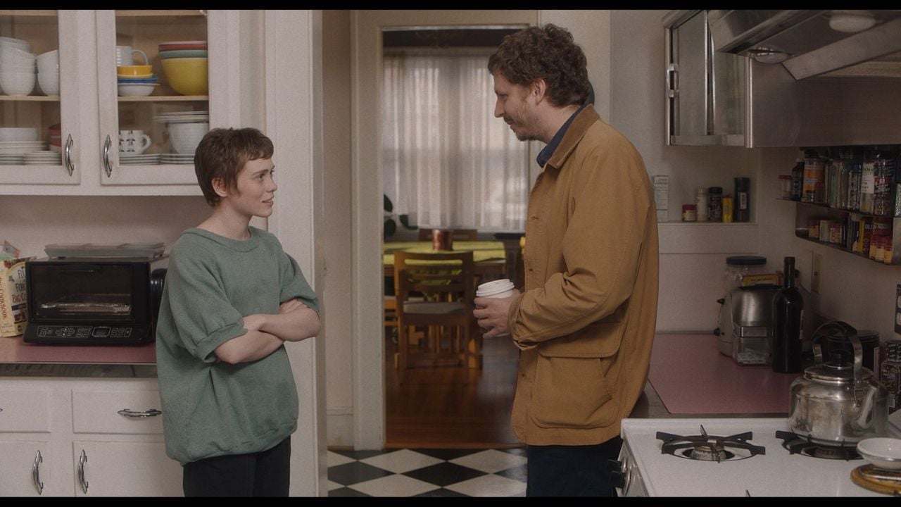 The Adults : Foto Sophia Lillis, Michael Cera