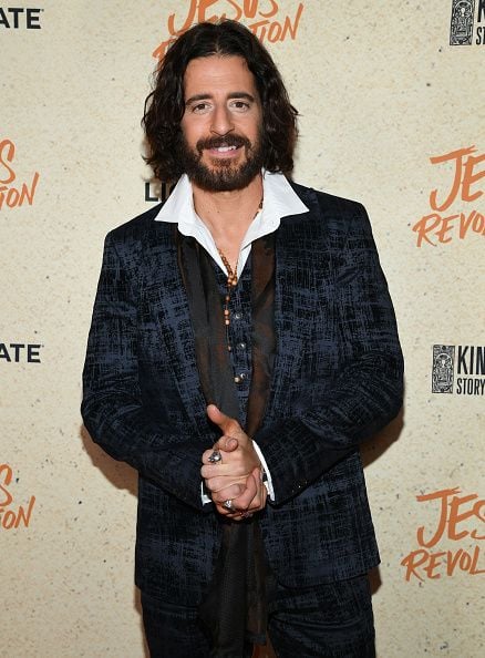 Póster Jonathan Roumie