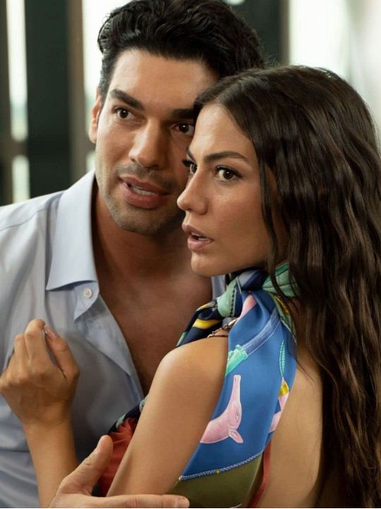 Tácticas de amor 2 : Póster