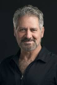 Póster Leonardo Daniel