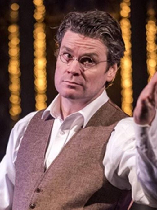 Póster Michael Patric