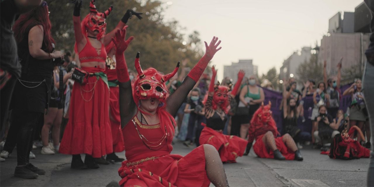 Breaking Social : Foto