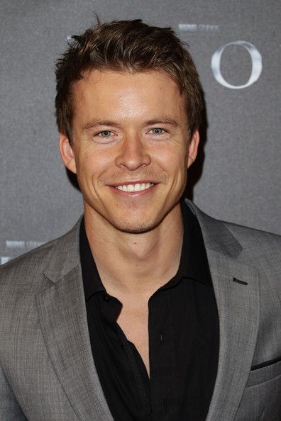 Póster Todd Lasance