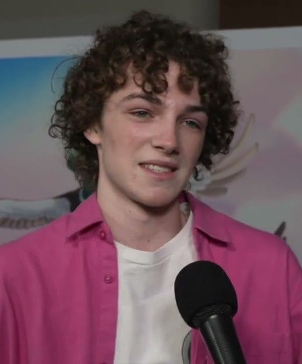 Póster Caspar Jennings