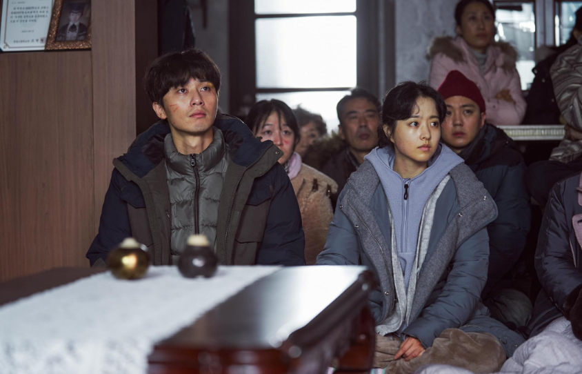 Sobrevivientes. Después del Terremoto : Foto