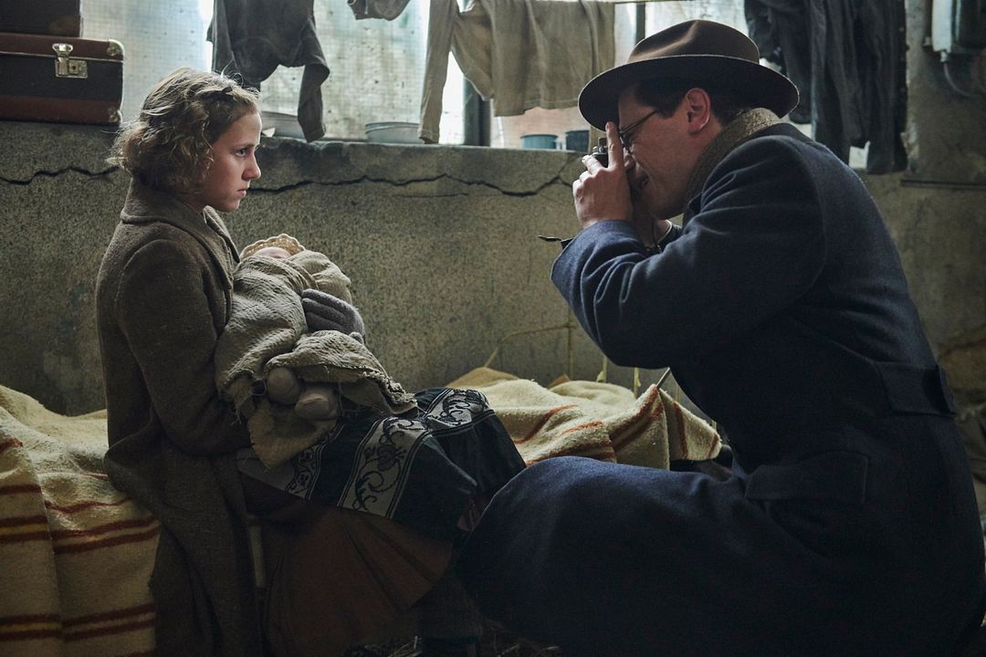 Lazos de vida : Foto Johnny Flynn