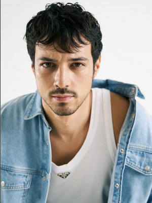 Póster Mert Yazıcıoğlu