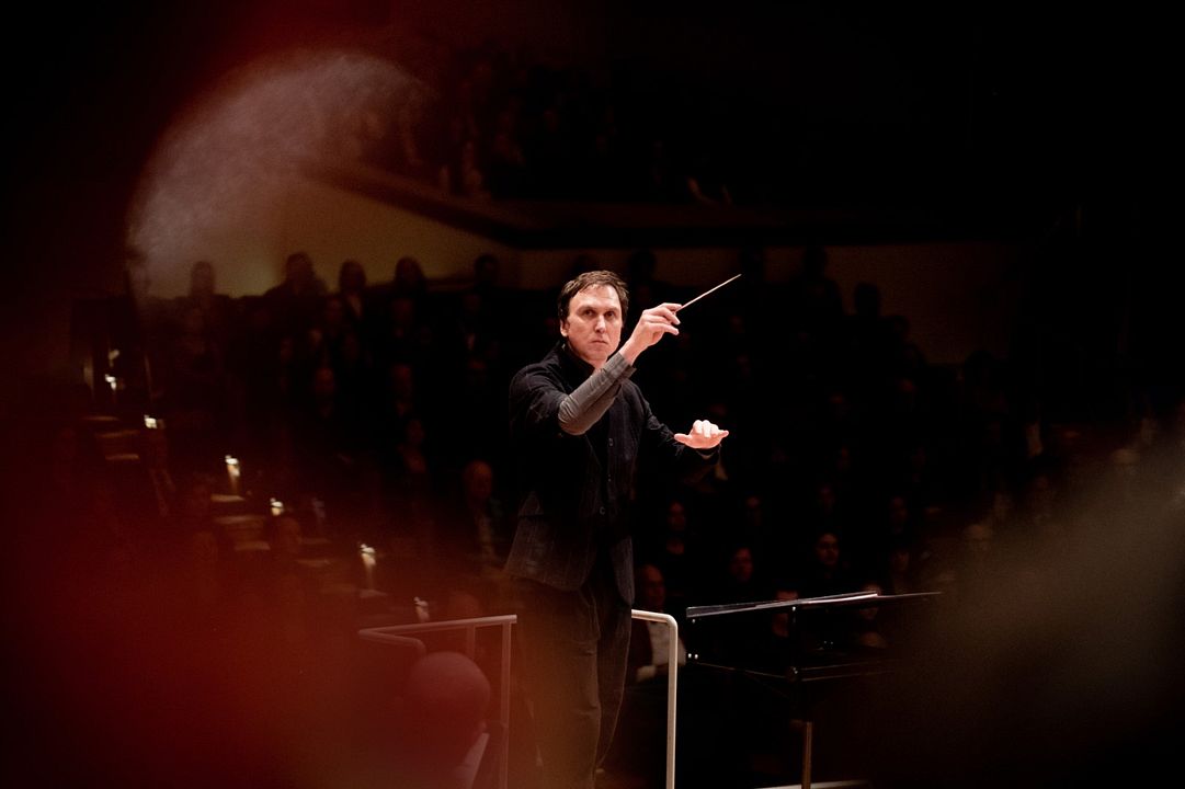 Muriendo : Foto Lars Eidinger