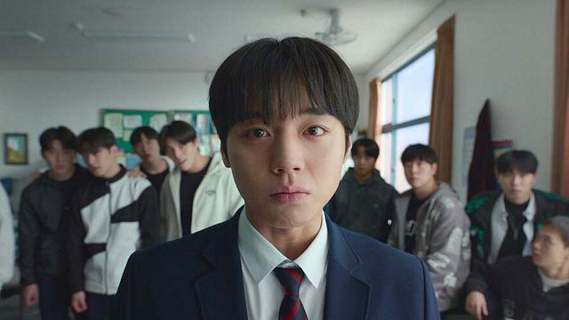 'Un héroe débil: Curso 2' - Tráiler oficial - Netflix